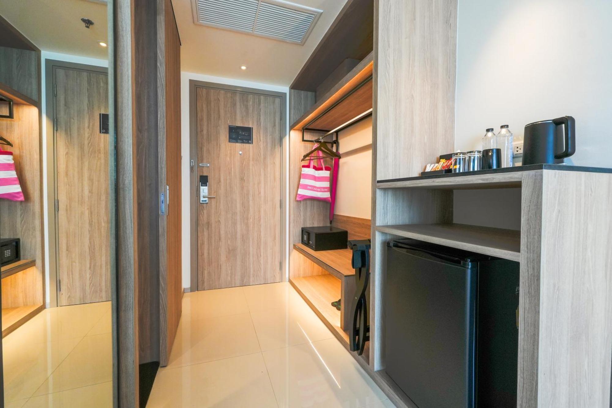 Glow Bangkok Riverside Стая снимка